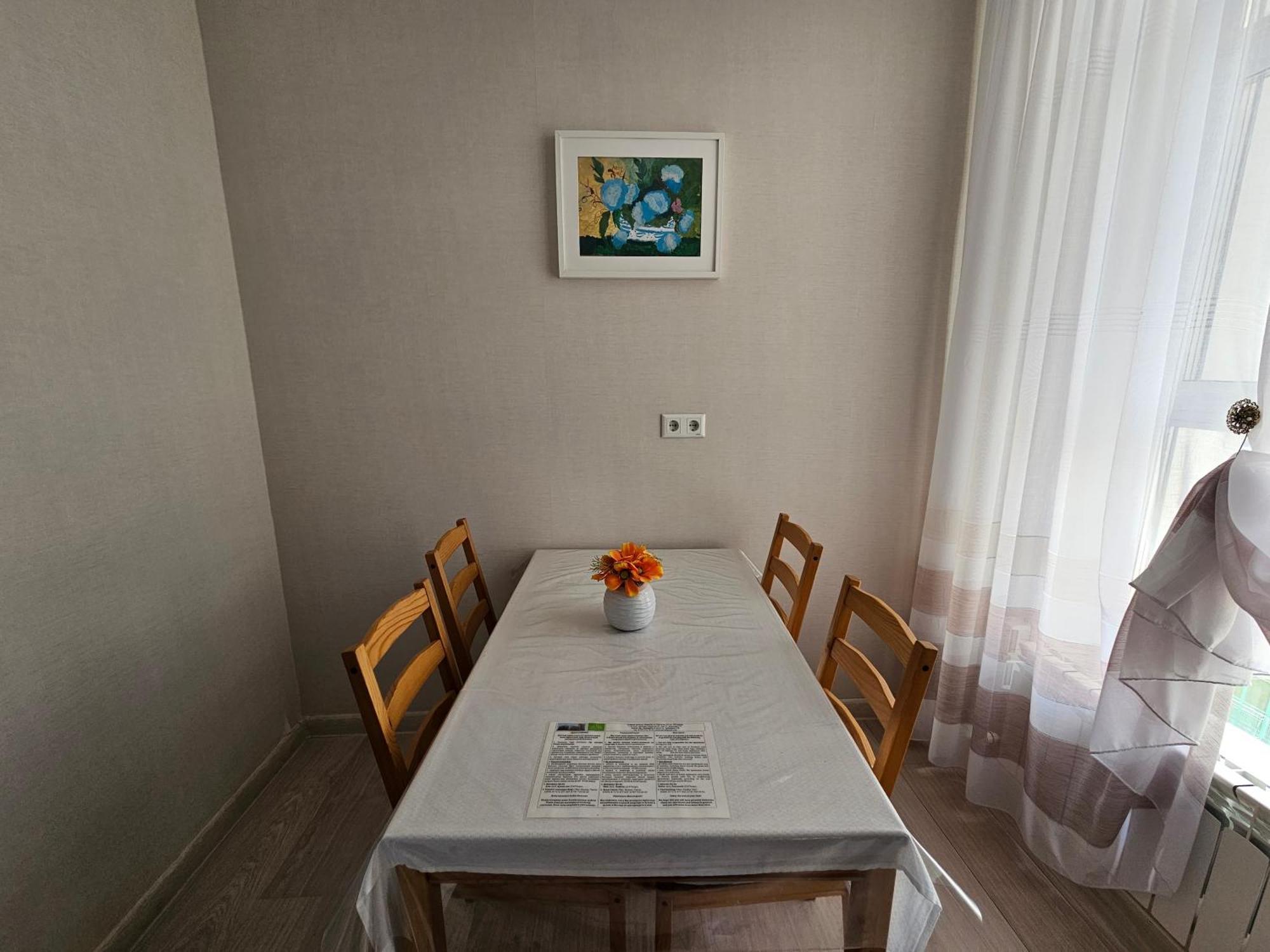 Ernaz Plus Apartments: Promenade Expo Astana Extérieur photo